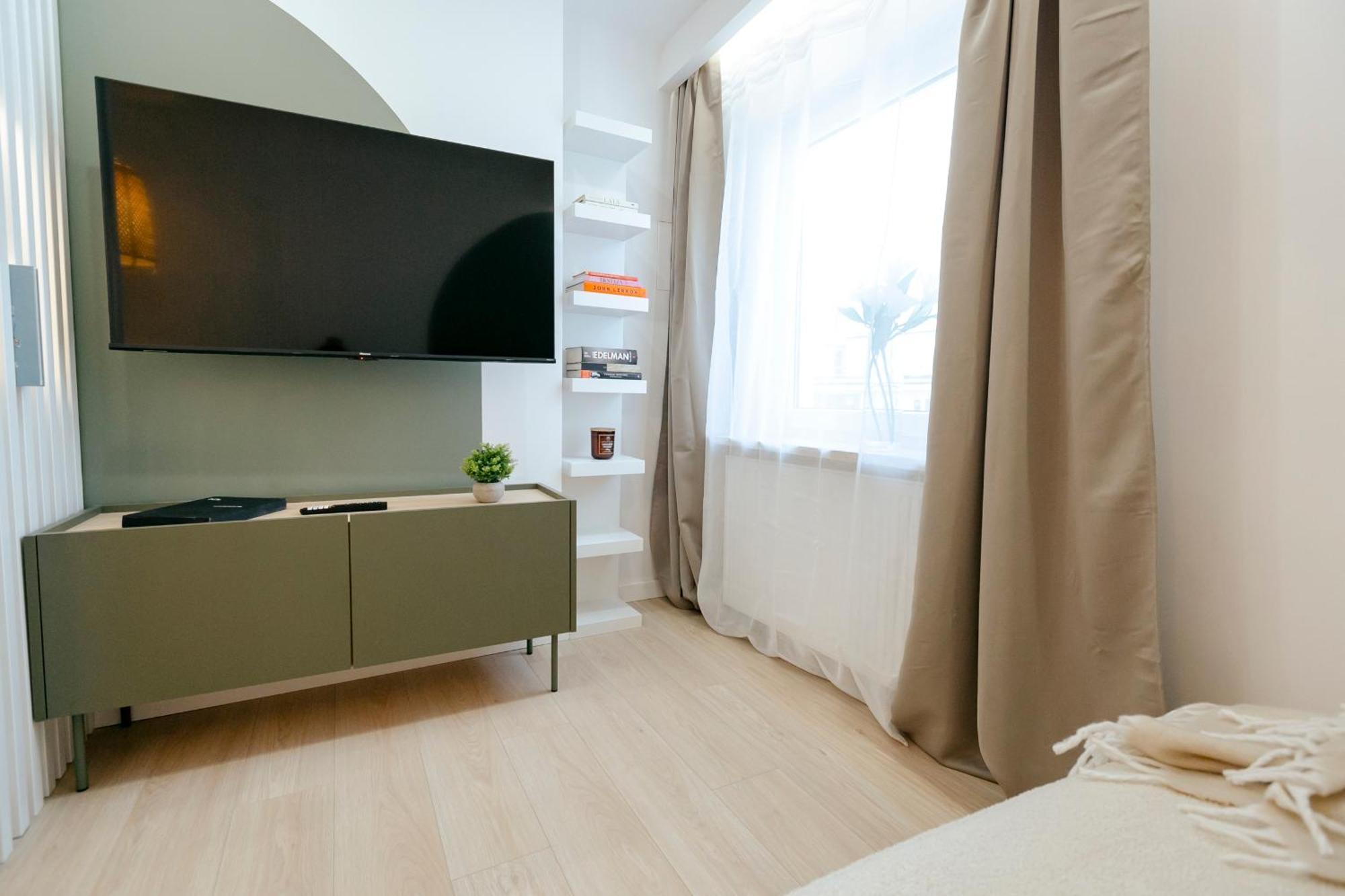 Pulawska 11 -Prywatny Apartament 4 Osobowy W Centrum Warszawy - Better Rental Warsaw Luaran gambar