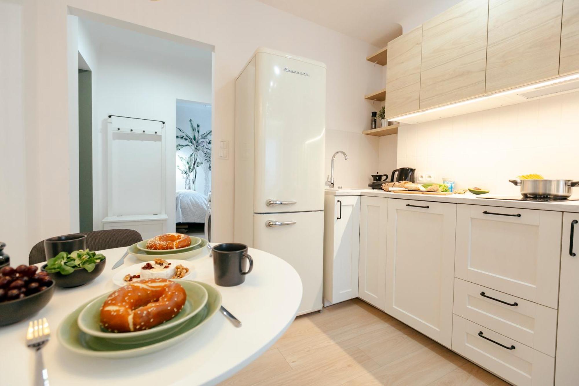 Pulawska 11 -Prywatny Apartament 4 Osobowy W Centrum Warszawy - Better Rental Warsaw Luaran gambar